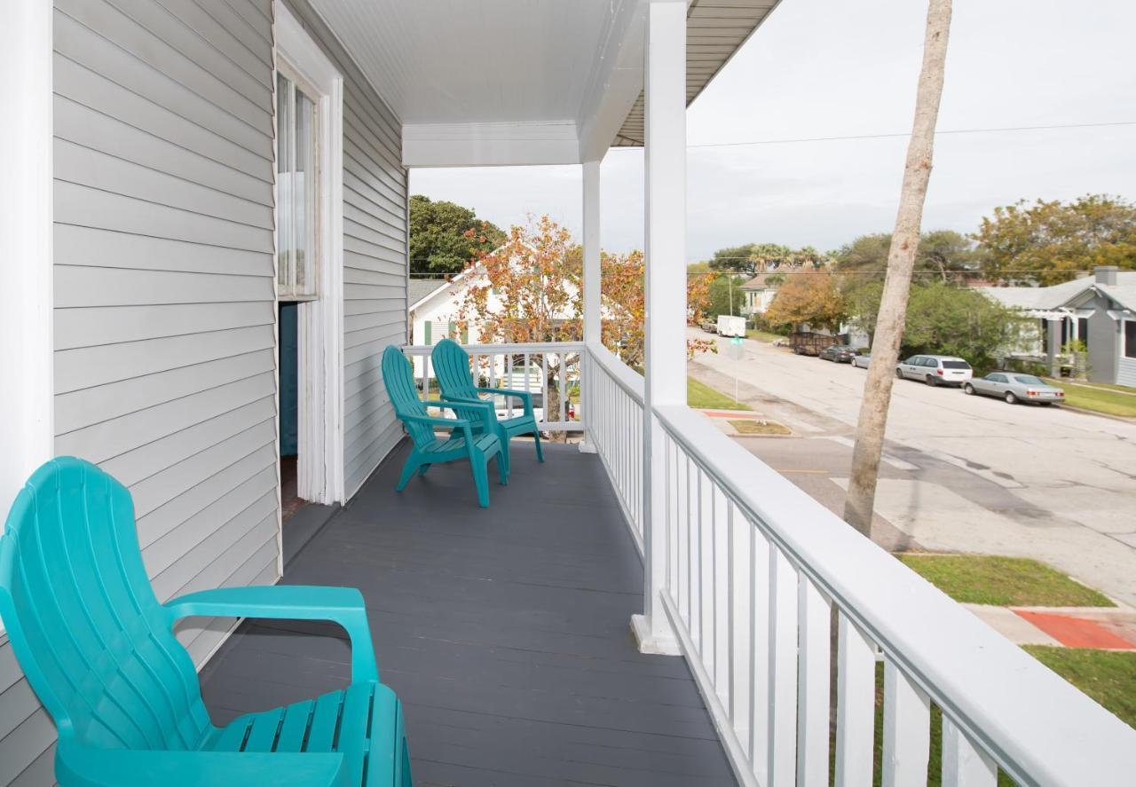 Beautiful Two-Story In Central Galveston, Short Walk To Beach, Near Downtown! | Seas The Breeze Villa Eksteriør billede