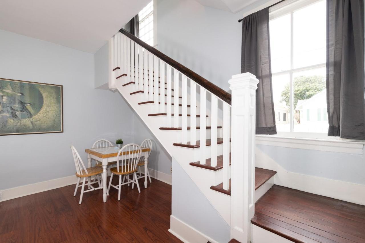 Beautiful Two-Story In Central Galveston, Short Walk To Beach, Near Downtown! | Seas The Breeze Villa Eksteriør billede